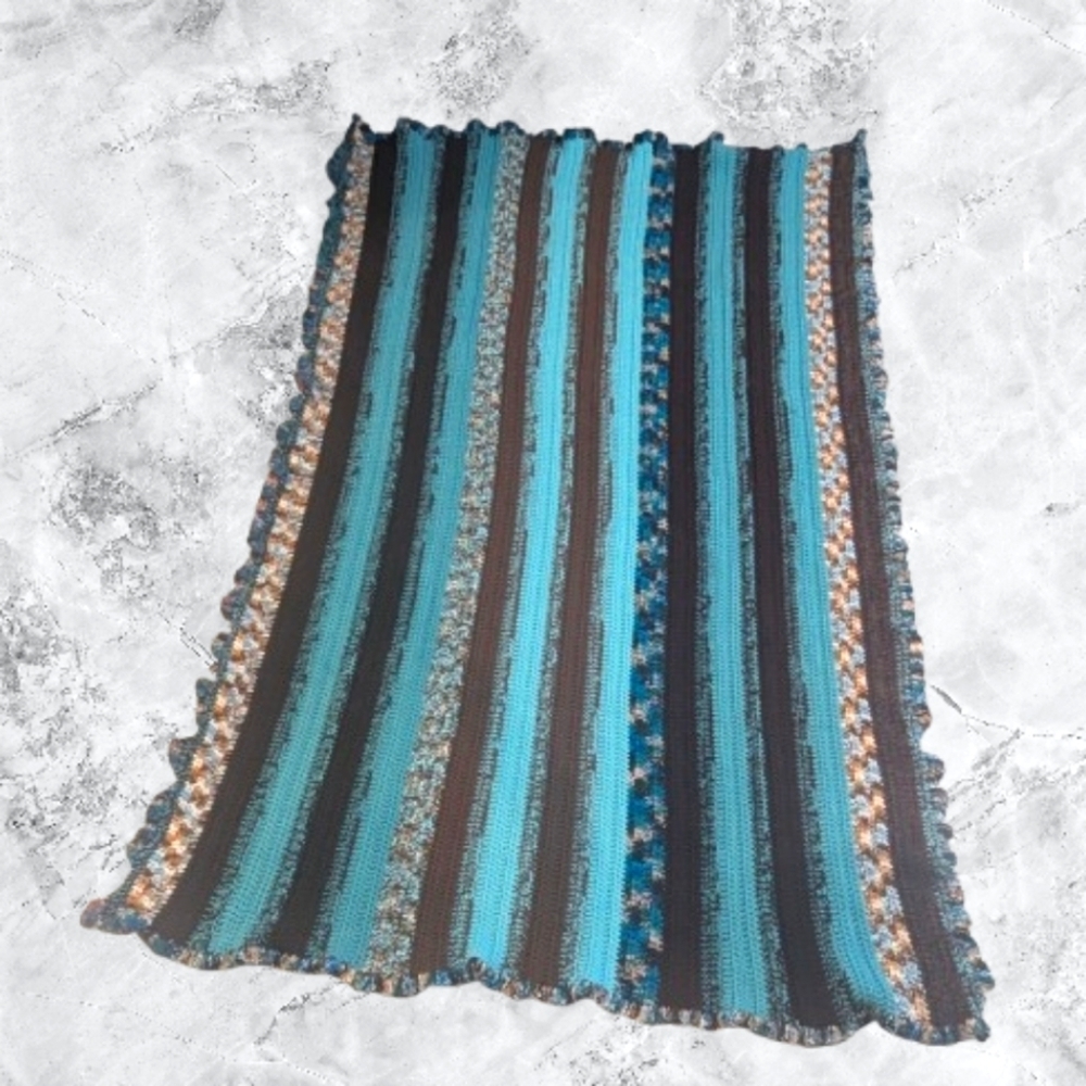 Vintage Aqua Peacock Chocolate Multi Ruffled Comforter Afghan Size Twin